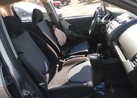 2008 Honda Fit Sport z USA, uszkodzony, nr VIN JHMGD38608S069721